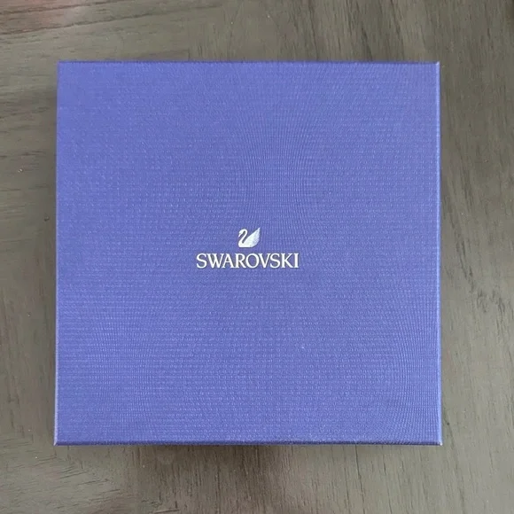 NEW, Swarovski Silver Crystal Necklace - Picture 5 of 5